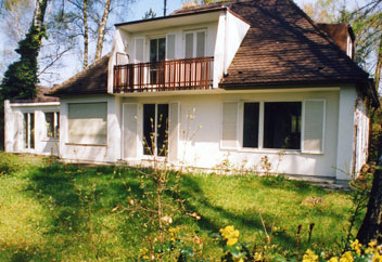 Villa, vor der Sanierung